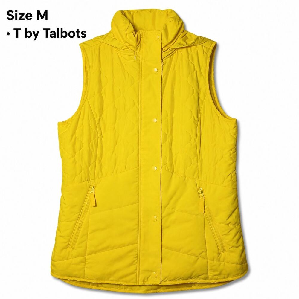 T by Talbots Womens Vest M Yellow Lightweight Quilted Hooded Zipper Classic chic
